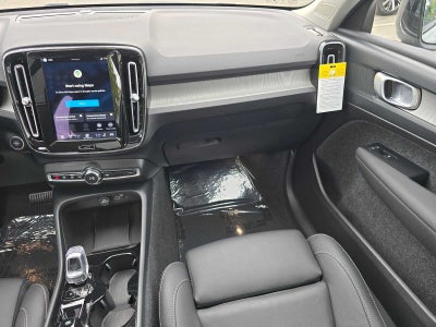 2026 Volvo XC40 Plus