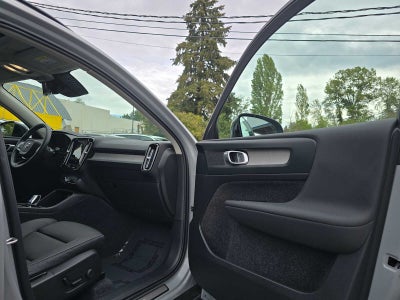 2026 Volvo XC40 Plus