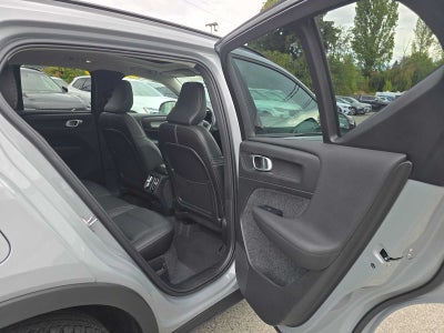 2026 Volvo XC40 Plus