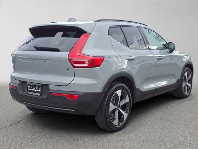 2026 Volvo XC40 Plus
