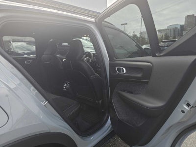 2026 Volvo XC40 Ultra Black Edition