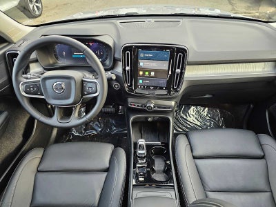 2025 Volvo XC40 Plus Bright Theme