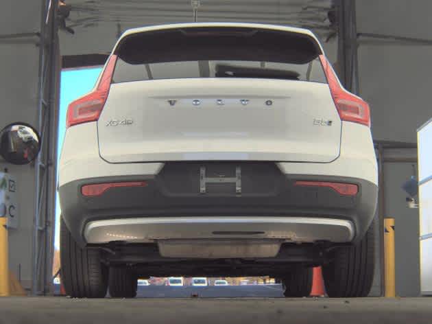 2025 Volvo XC40 Plus Bright Theme