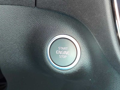 2025 Volvo XC40 Plus Bright Theme