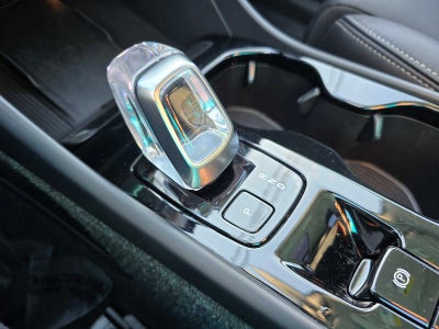 2025 Volvo XC40 Plus Bright Theme