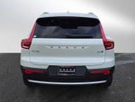 2025 Volvo XC40 Plus Bright Theme
