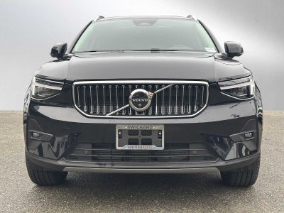 2025 Volvo XC40 Plus Bright Theme