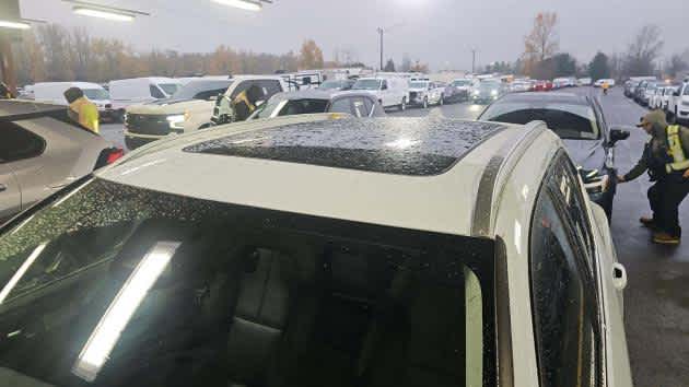 2025 Volvo XC40 Plus Bright Theme