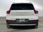 2025 Volvo XC40 Core Bright Theme