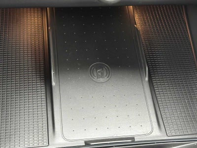 2025 Volvo XC40 Core Bright Theme