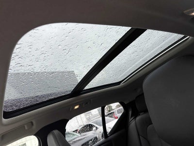 2025 Volvo XC40 Core Bright Theme