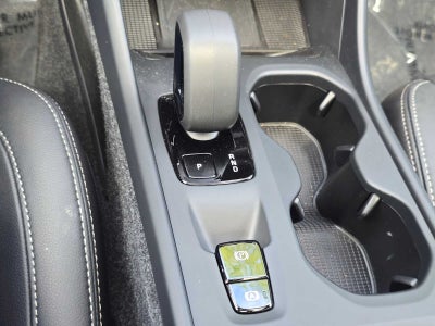 2026 Volvo XC40 Core
