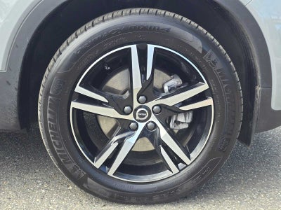 2026 Volvo XC40 Core
