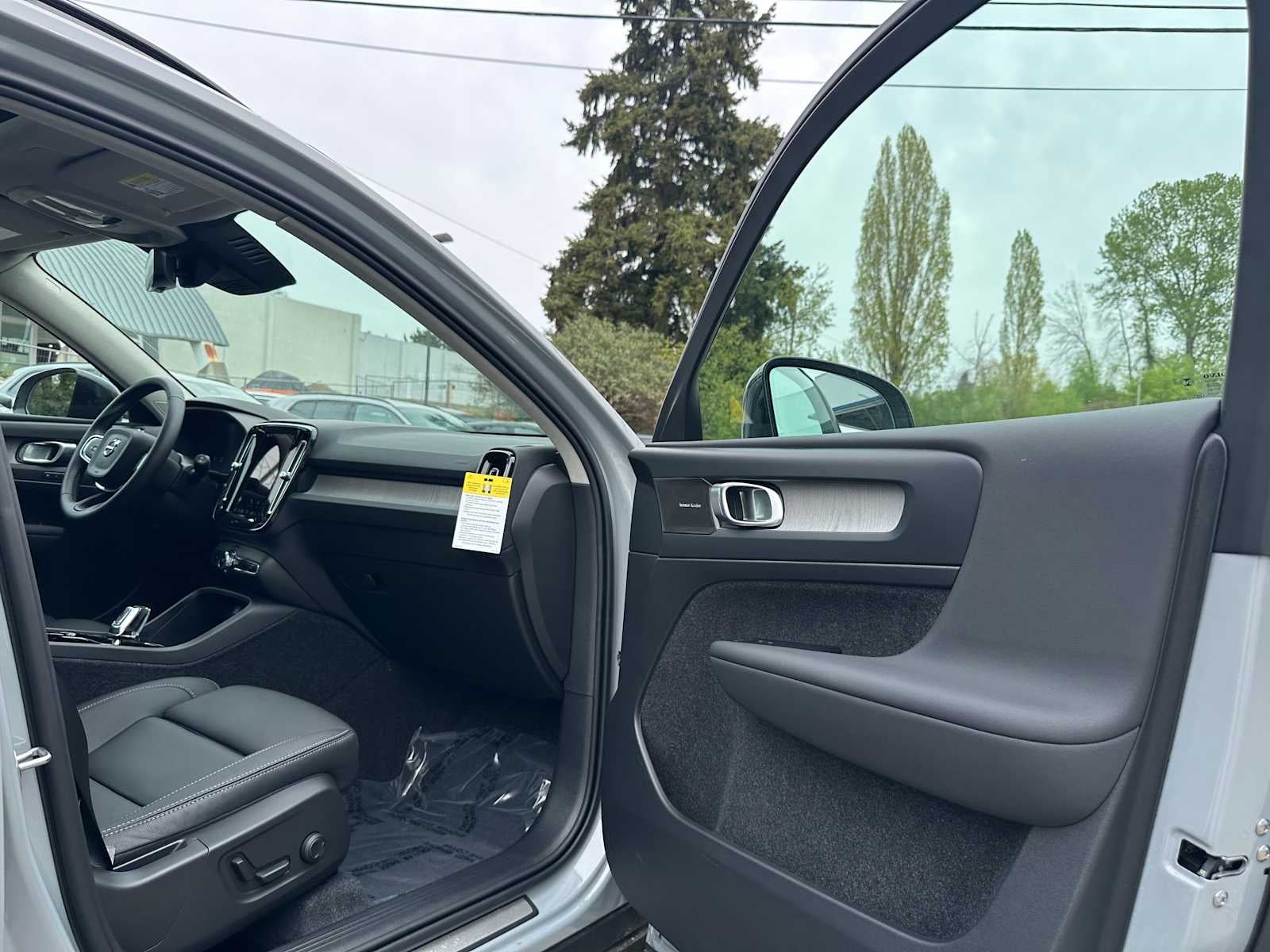 2026 Volvo XC40 Ultra
