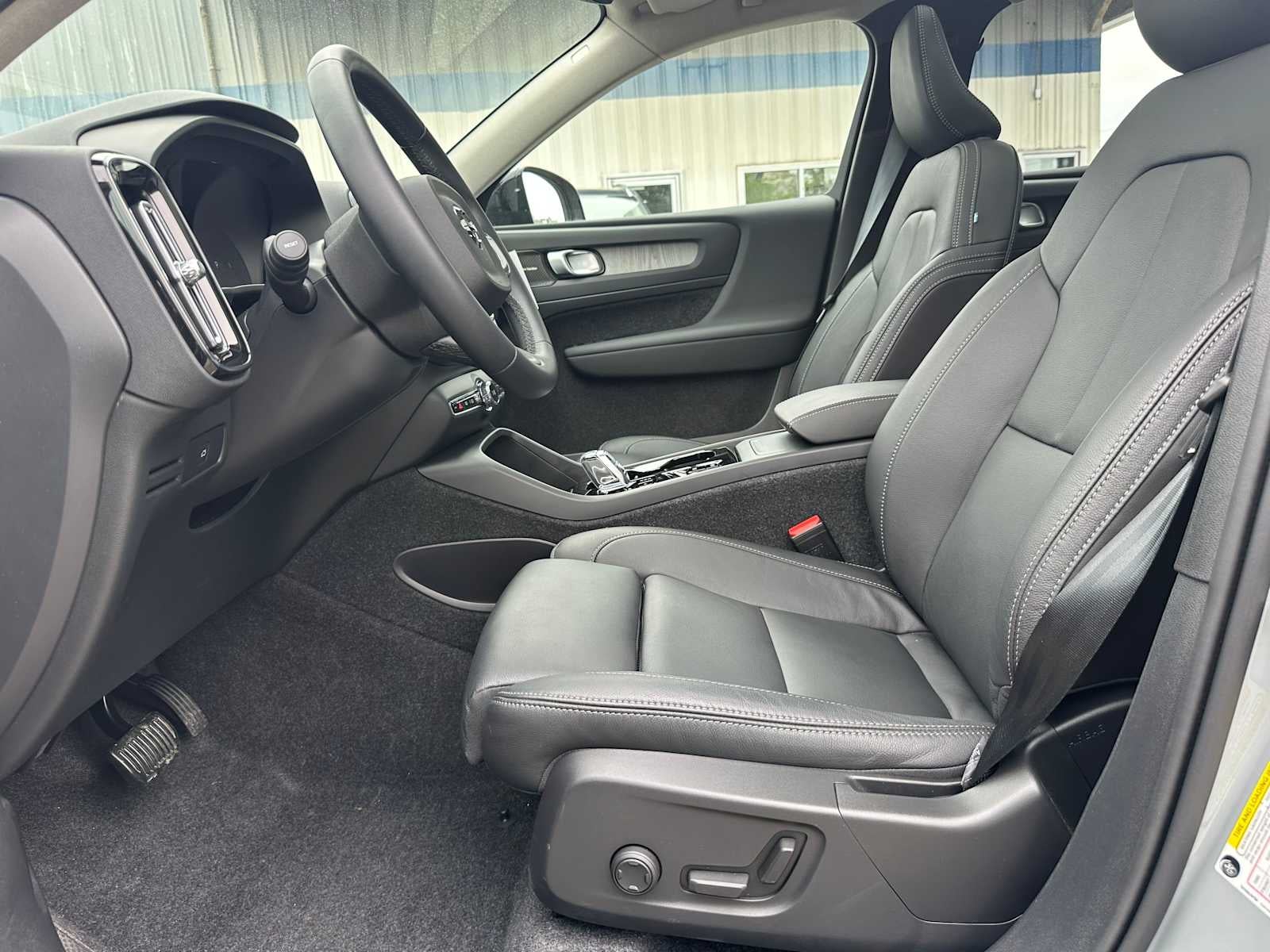 2026 Volvo XC40 Ultra