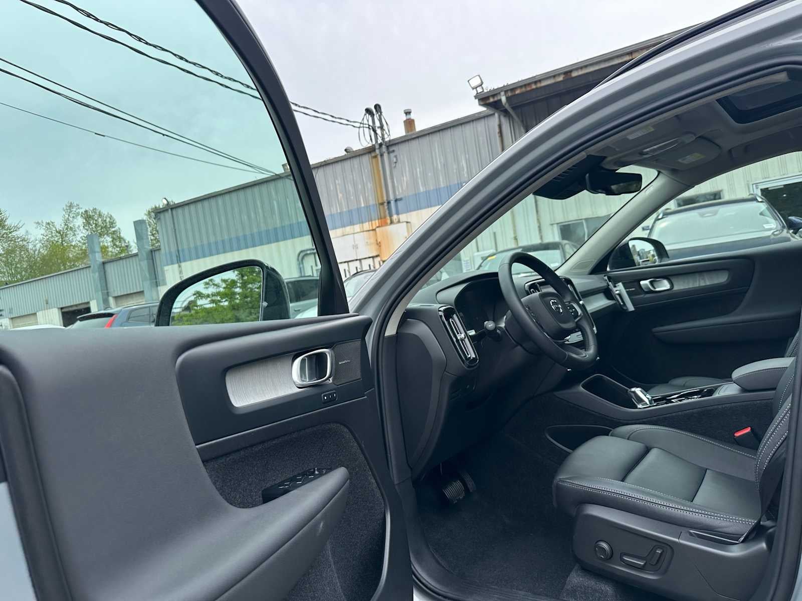 2026 Volvo XC40 Ultra