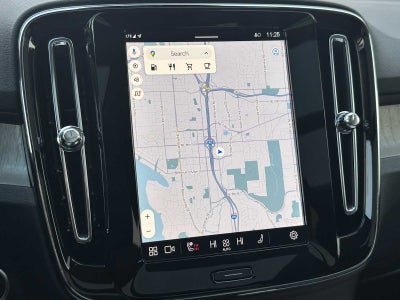 2025 Volvo XC40 Ultra Dark Theme