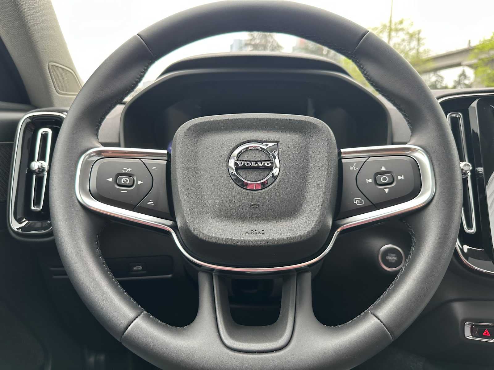 2026 Volvo XC40 Ultra