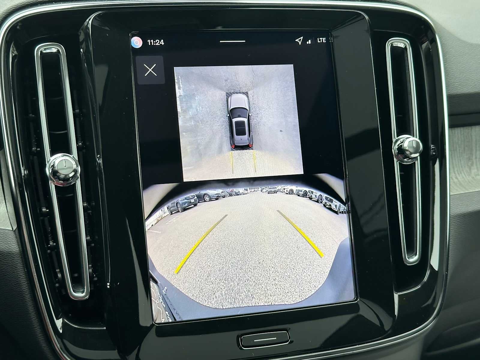 2026 Volvo XC40 Ultra