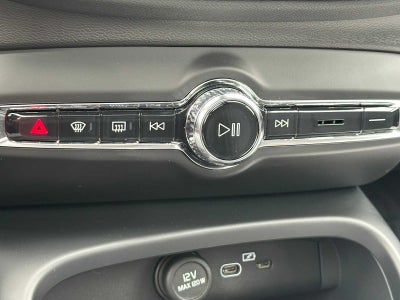 2026 Volvo XC40 Ultra
