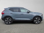2023 Volvo XC40 Plus Dark Theme