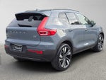 2023 Volvo XC40 Plus Dark Theme