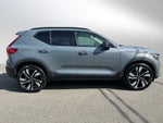 2023 Volvo XC40 Plus Dark Theme