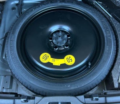 2023 Volvo XC40 Plus Dark Theme