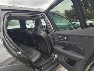 2025 Volvo V60 Cross Country Plus