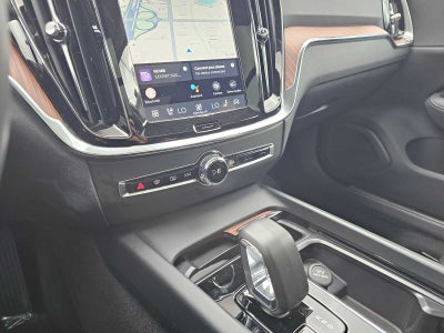 2025 Volvo V60 Cross Country Plus