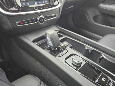 2025 Volvo V60 Cross Country Plus