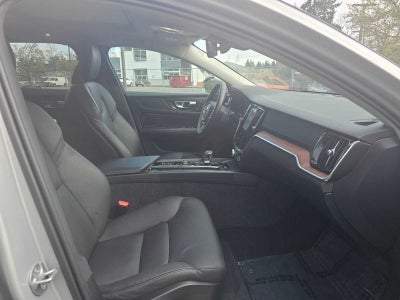 2025 Volvo V60 Cross Country Plus