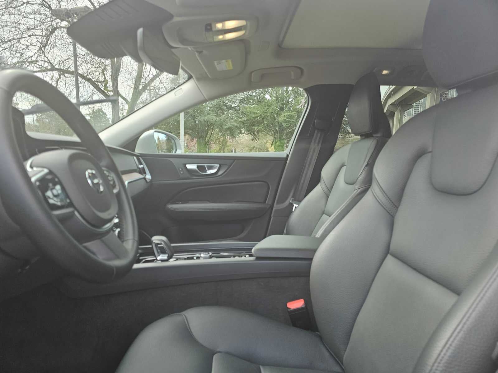 2025 Volvo V60 Cross Country Plus