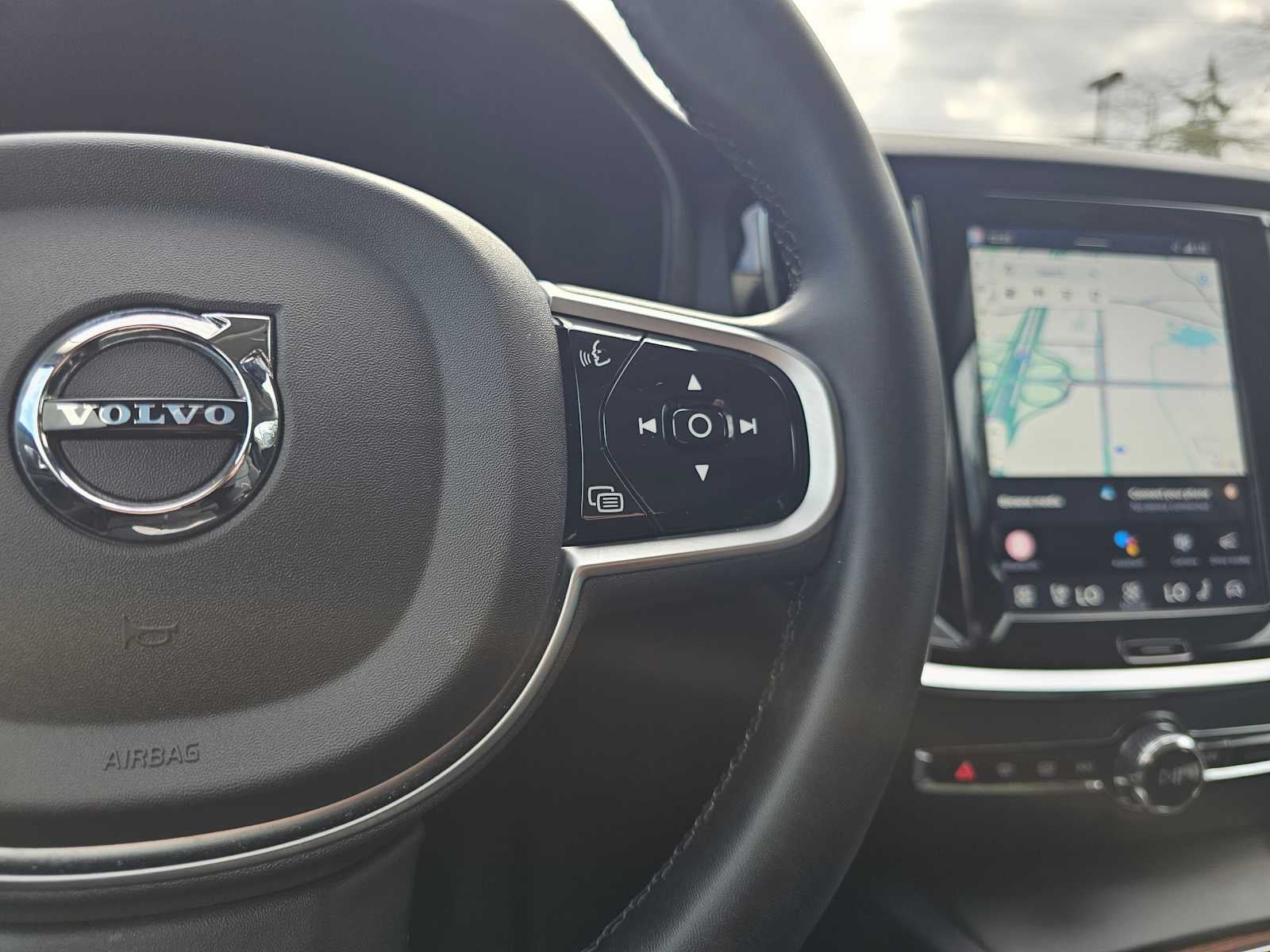 2025 Volvo V60 Cross Country Plus