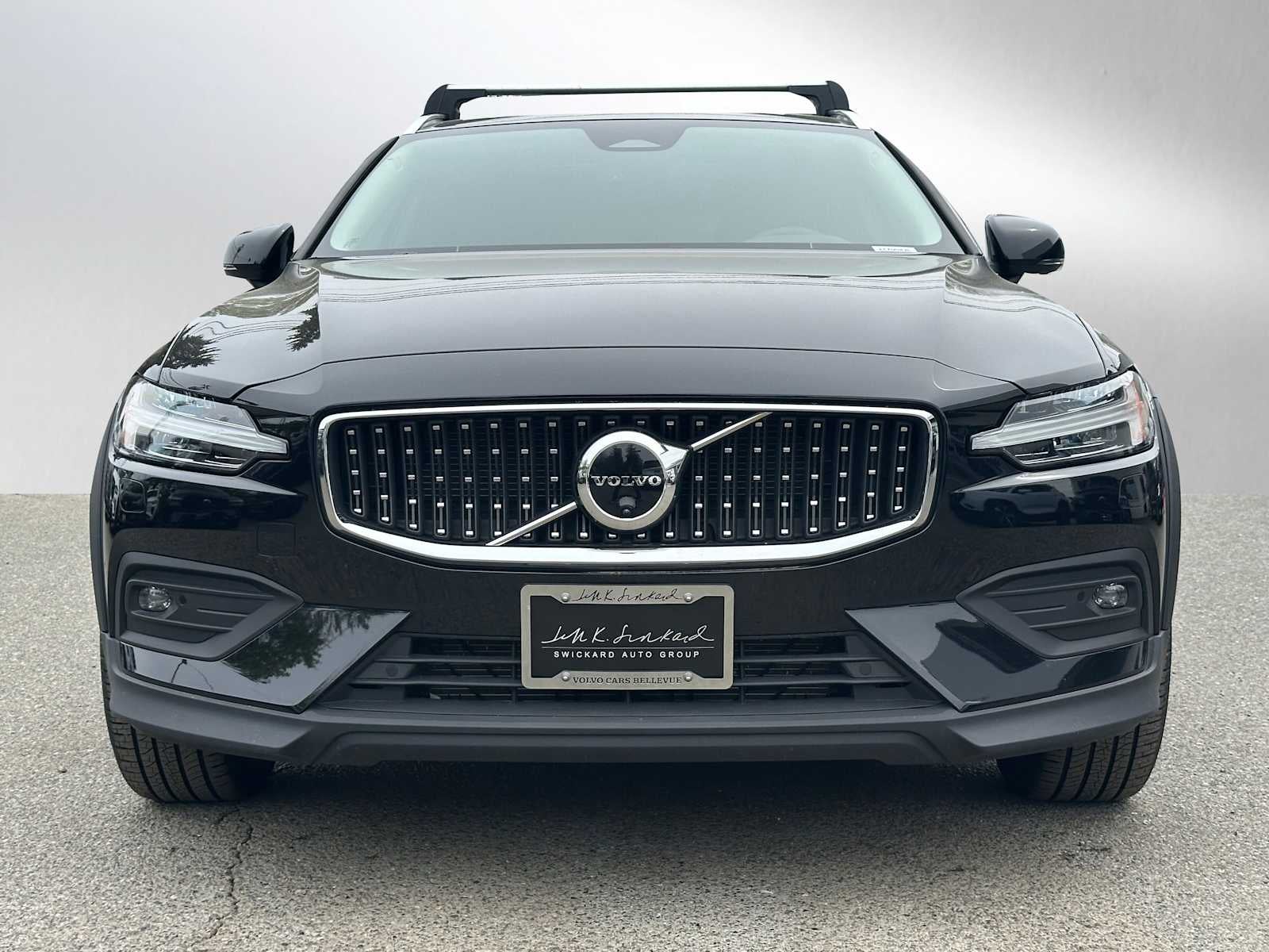 2026 Volvo V60 Cross Country Plus