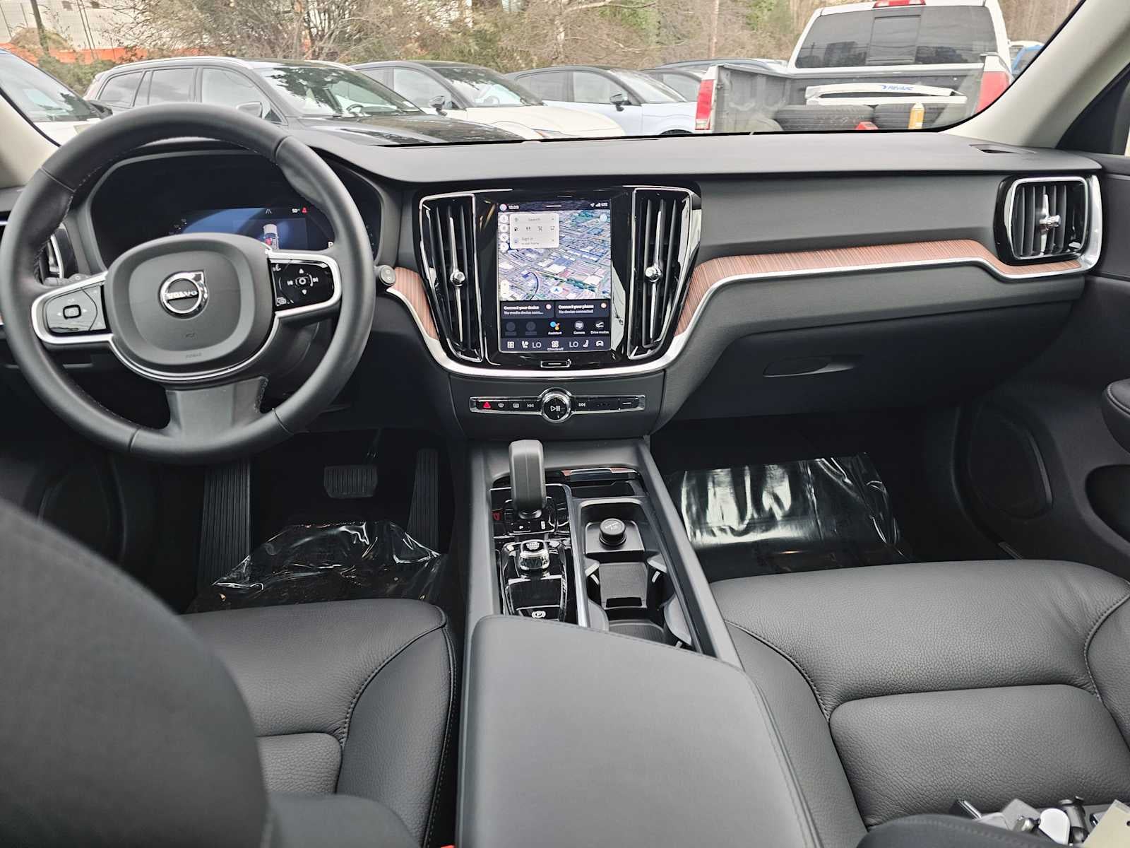 2025 Volvo V60 Cross Country Plus