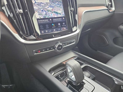 2025 Volvo V60 Cross Country Plus