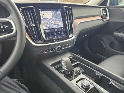 2025 Volvo V60 Cross Country Plus