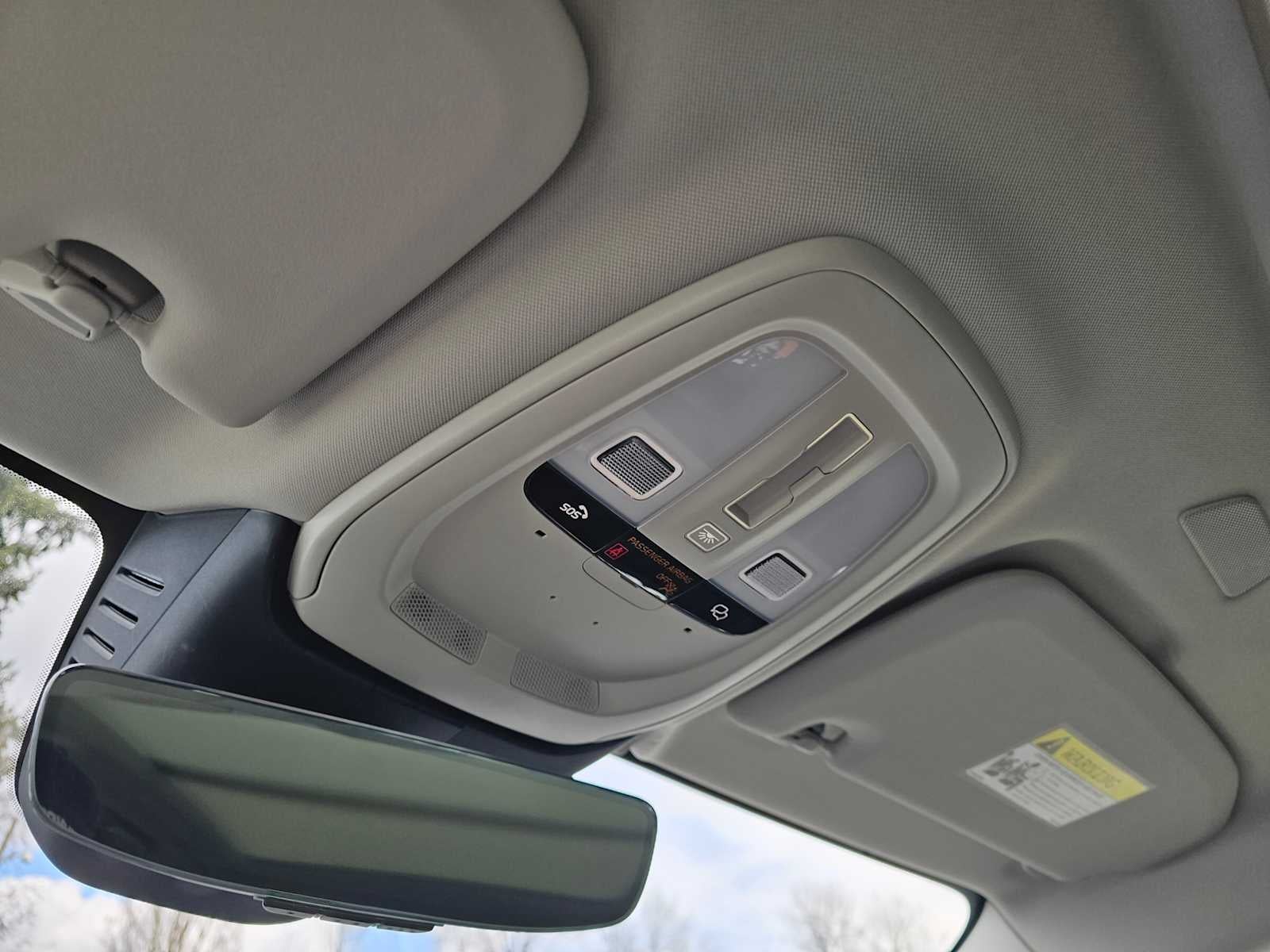 2025 Volvo V60 Cross Country Plus