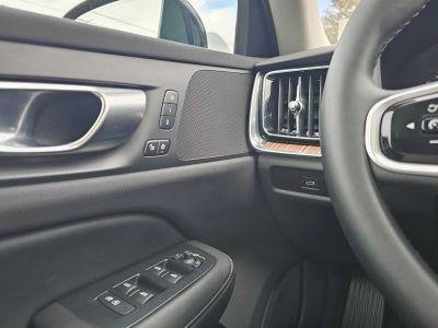 2025 Volvo V60 Cross Country Plus