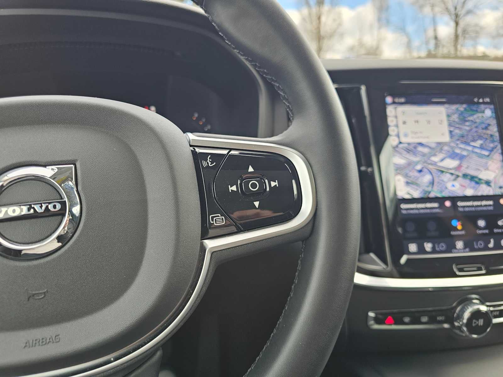 2025 Volvo V60 Cross Country Plus