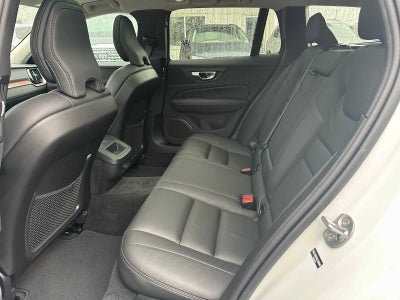 2025 Volvo V60 Cross Country Plus