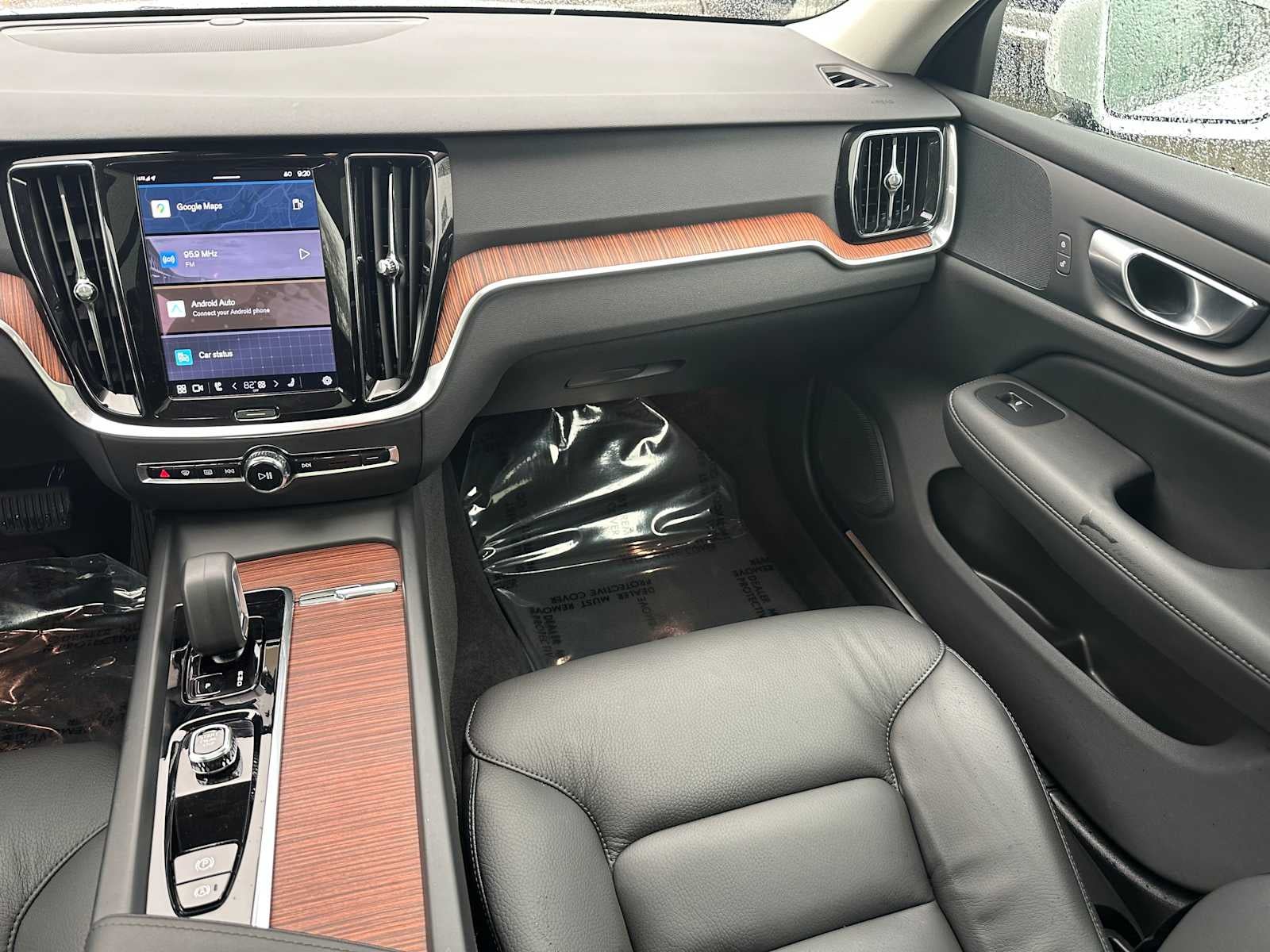 2025 Volvo V60 Cross Country Plus