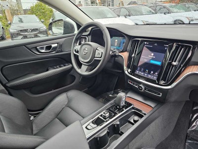 2025 Volvo V60 Cross Country Plus