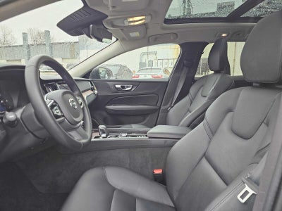 2025 Volvo V60 Cross Country Plus