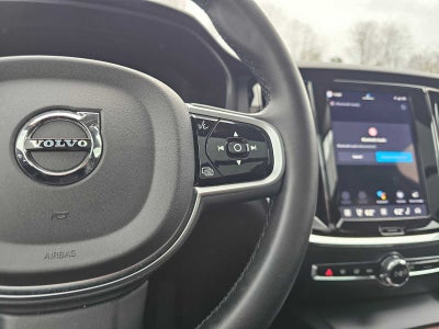 2025 Volvo V60 Cross Country Plus