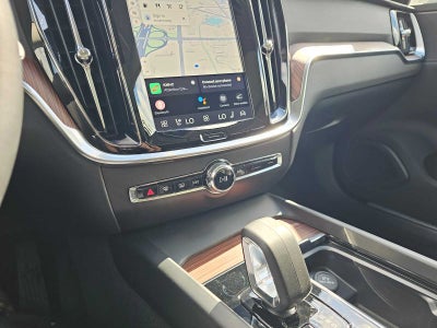 2025 Volvo V60 Cross Country Plus