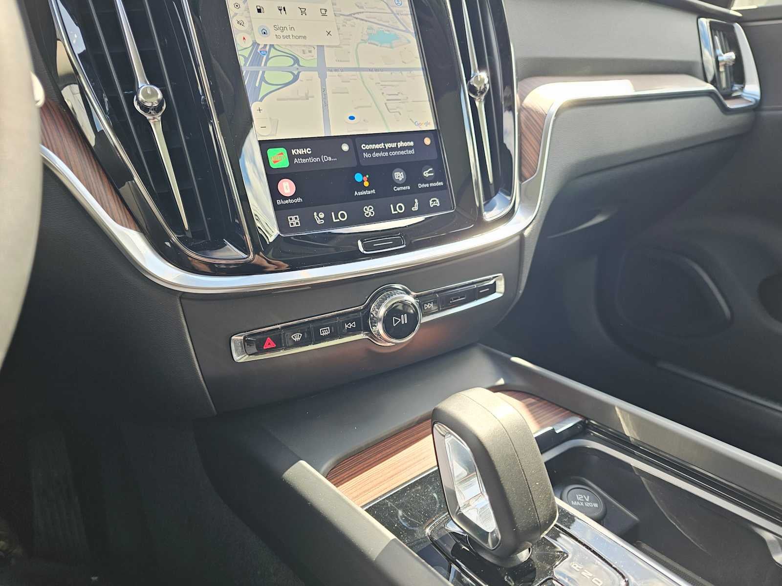 2025 Volvo V60 Cross Country Plus