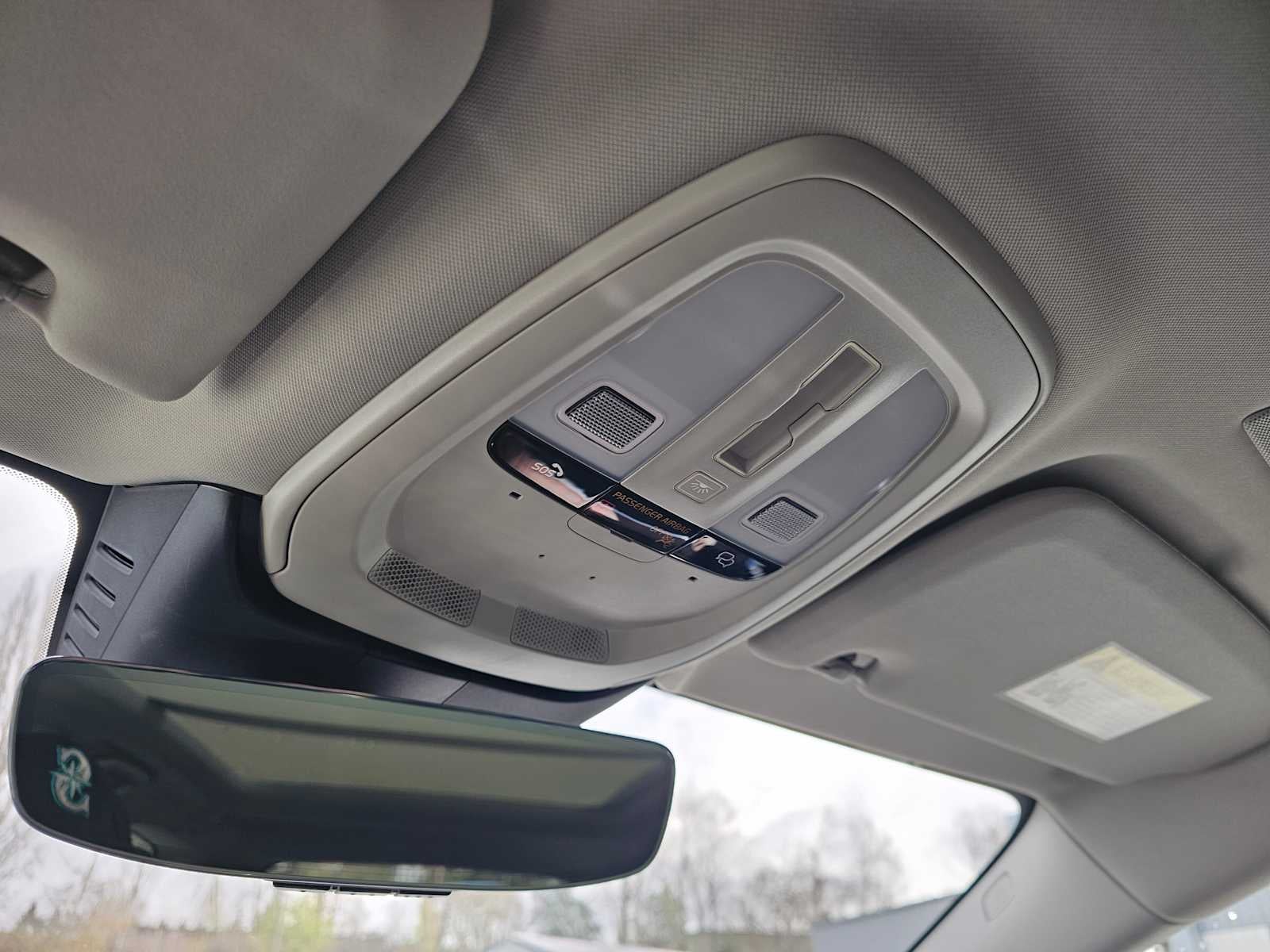 2025 Volvo V60 Cross Country Plus