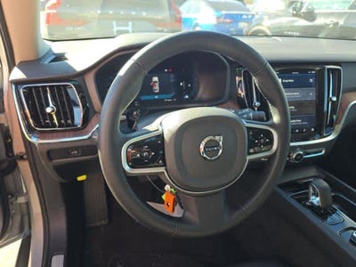 2025 Volvo V60 Cross Country Plus